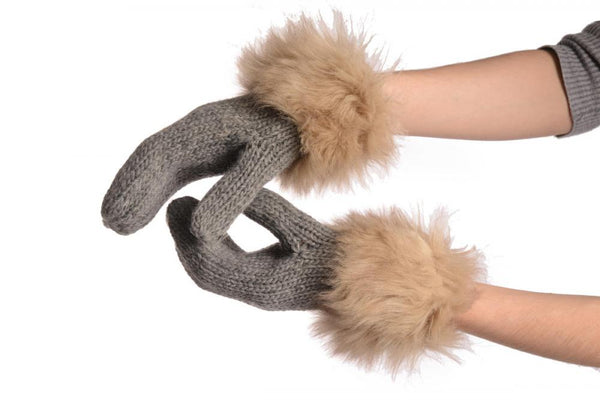 Grey Knitted With Faux Fur Mittens