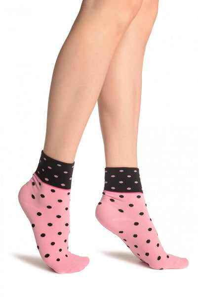 Small Polka Dot On Pink With Black Top Ankle High Socks