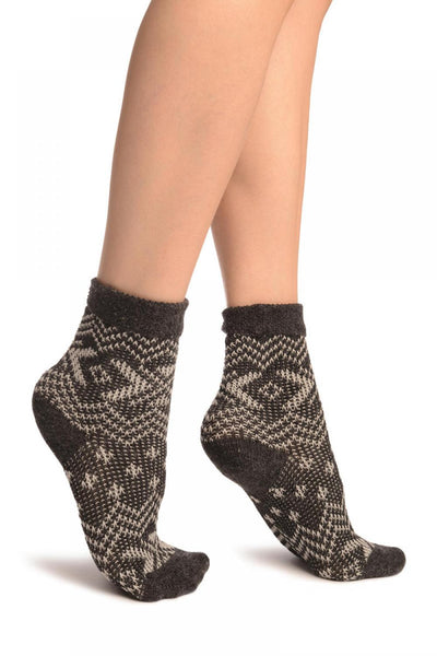 Nordic Style On Grey Cashmere Ankle High Socks