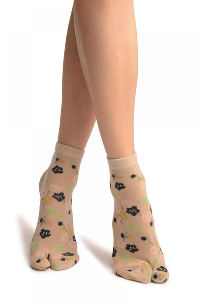 Sakura Flowers On Grey Japanese Ankle High Socks