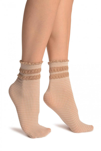 White & Beige Checkered And Silky Comfort Top Ankle High Socks