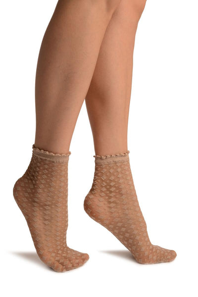 Beige Rhomb & Dots Ankle High Socks With Comfort Top