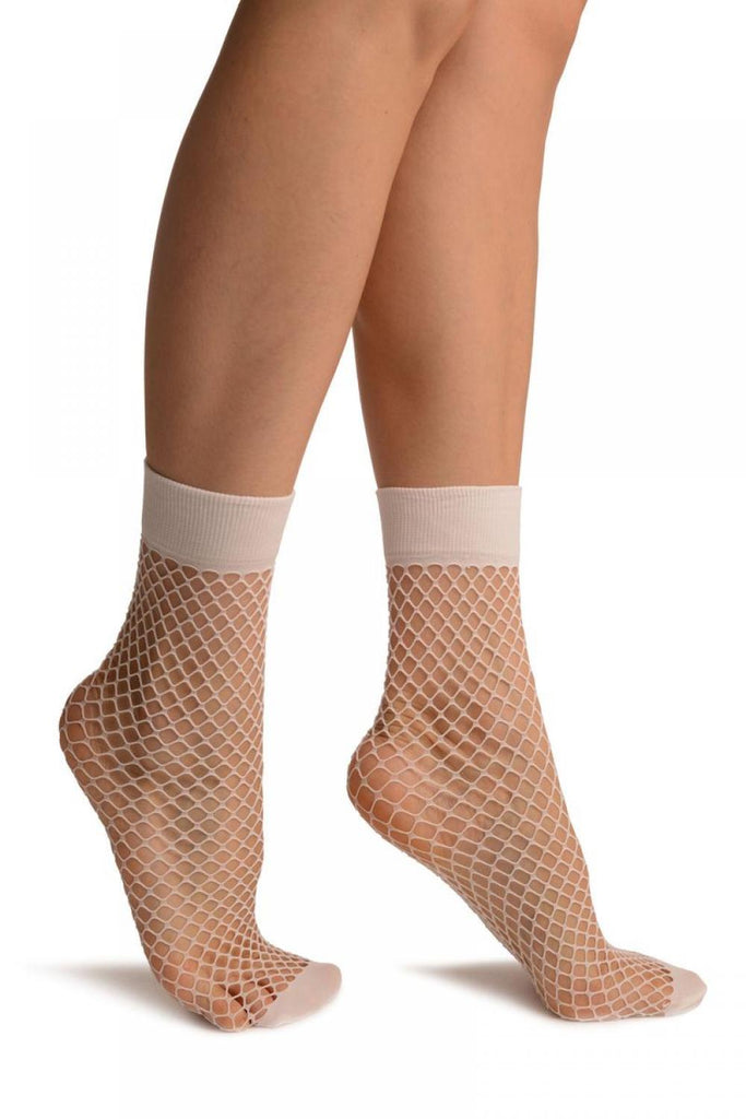 White Fishnet With Wide Top & Opaque Toe Ankle High Socks