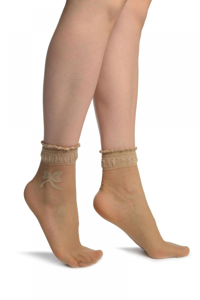 Beige With Dots & Bow Comfort Top Ankle High Socks