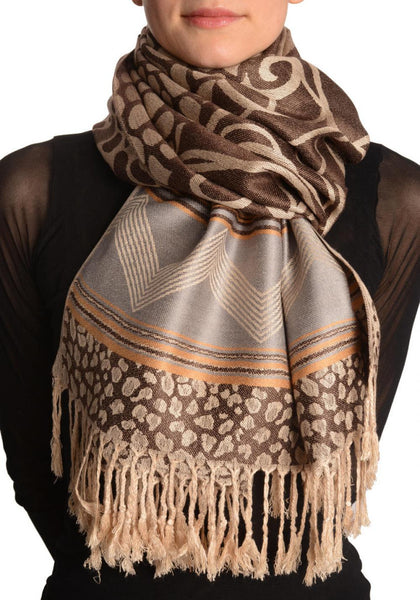 Assimetrical Ornaments On Brown Pashmina With Tassels