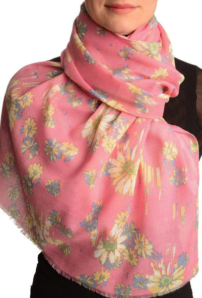 Pink With Gold Trim Daisies Scarf